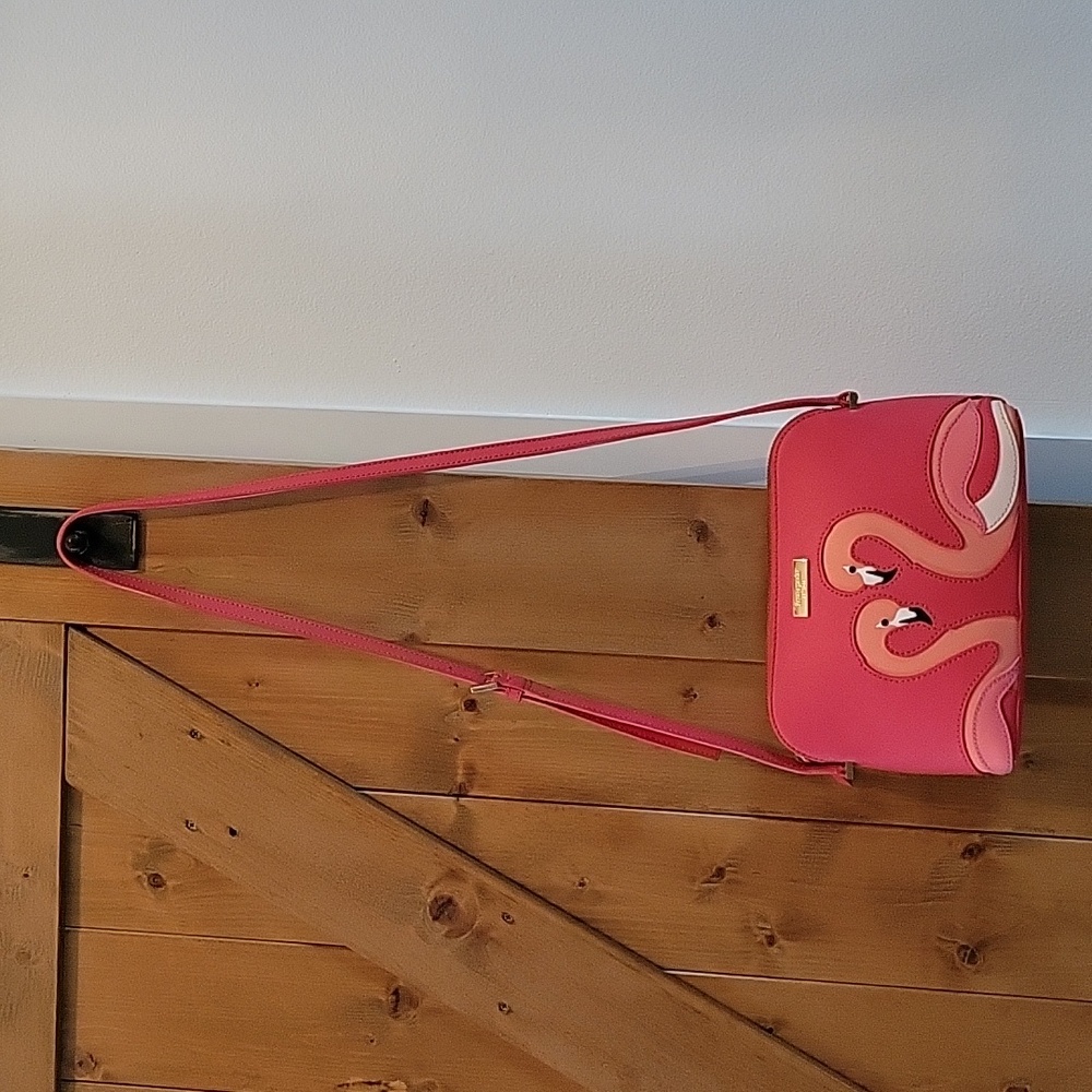 Kate Spade Take a Walk on the Wild Side Crossbody | Hanna | Flamingos - Picture 16 of 16